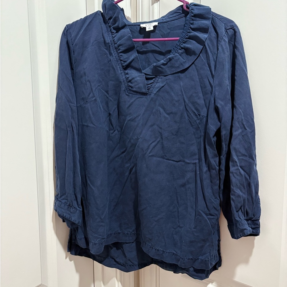 Crown & Ivy Medium Blouse Bundle - Picture 2 of 12